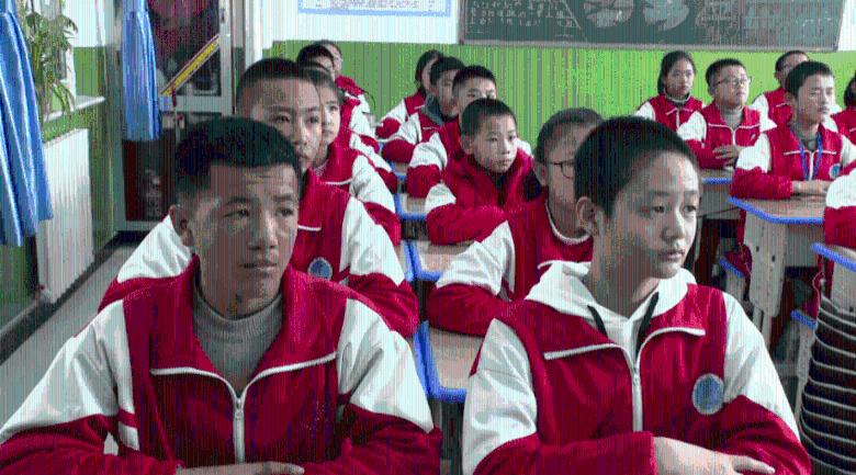 万众狂欢